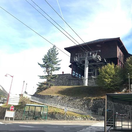 T2 + Alcove 4 Pers Au Pied Du Telecabine Avec Parking Couvert Cauterets Buitenkant foto